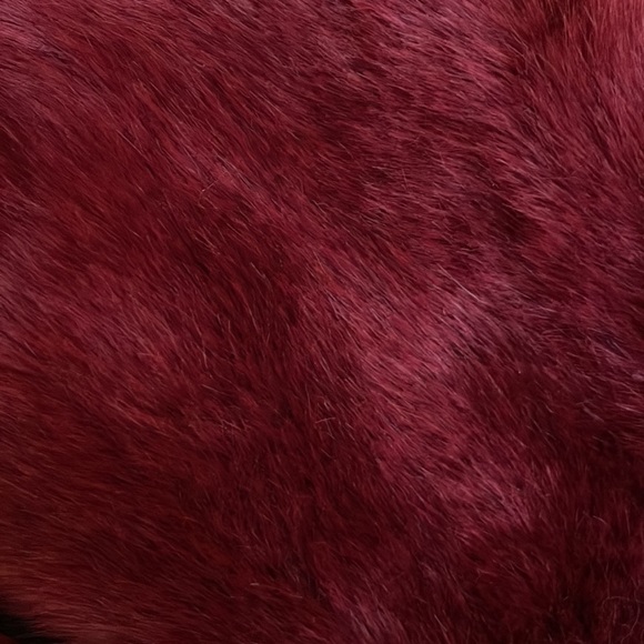 Parkhurst Faux fur scarf - Picture 4 of 6